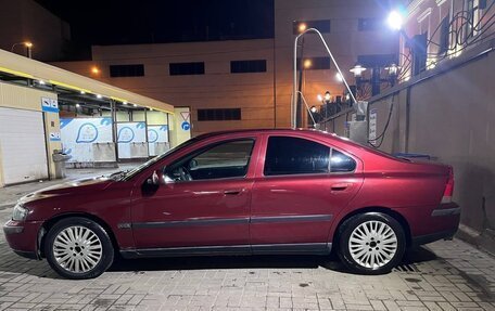 Volvo S60 III, 2001 год, 310 000 рублей, 3 фотография