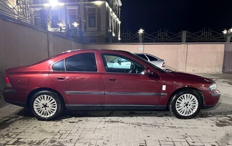 Volvo S60 III, 2001 год, 310 000 рублей, 8 фотография