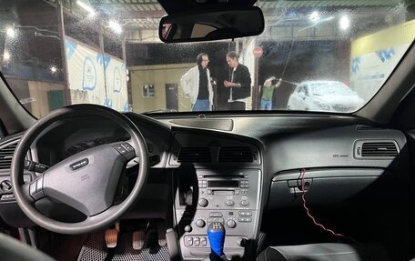 Volvo S60 III, 2001 год, 310 000 рублей, 7 фотография
