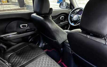 KIA Soul II рестайлинг, 2016 год, 1 550 000 рублей, 9 фотография