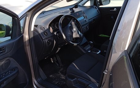 Volkswagen Golf Plus II, 2011 год, 870 000 рублей, 14 фотография