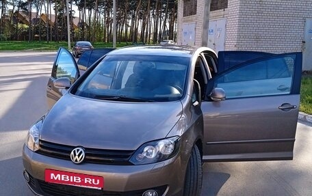 Volkswagen Golf Plus II, 2011 год, 870 000 рублей, 13 фотография
