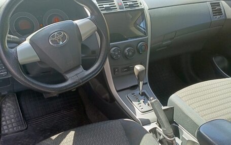 Toyota Corolla, 2012 год, 1 300 000 рублей, 7 фотография