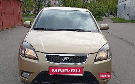 KIA Rio II, 2010 год, 500 000 рублей, 8 фотография