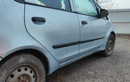 Mitsubishi Colt VI рестайлинг, 2005 год, 300 000 рублей, 4 фотография