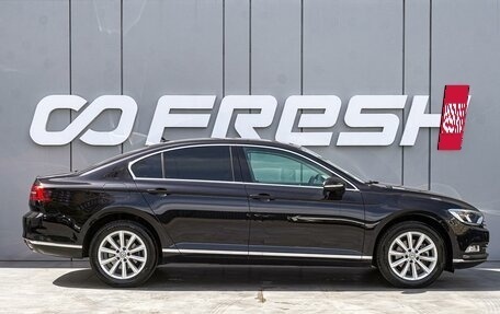 Volkswagen Passat B8 рестайлинг, 2017 год, 2 250 000 рублей, 5 фотография