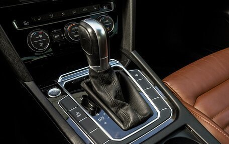 Volkswagen Passat B8 рестайлинг, 2017 год, 2 250 000 рублей, 12 фотография