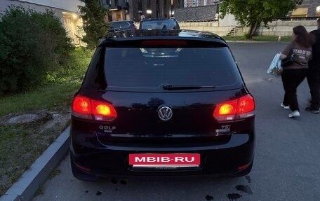 Volkswagen Golf VI, 2011 год, 800 000 рублей, 5 фотография