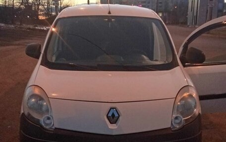 Renault Kangoo II рестайлинг, 2013 год, 485 000 рублей, 9 фотография