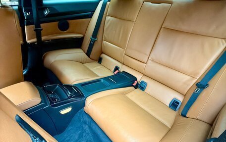 BMW 3 серия, 2010 год, 2 100 000 рублей, 15 фотография