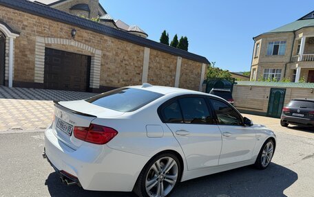 BMW 3 серия, 2011 год, 2 350 000 рублей, 2 фотография
