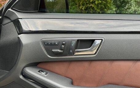 Mercedes-Benz E-Класс, 2011 год, 1 330 000 рублей, 14 фотография