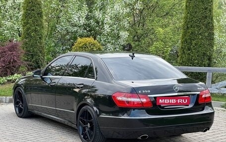 Mercedes-Benz E-Класс, 2011 год, 1 330 000 рублей, 3 фотография