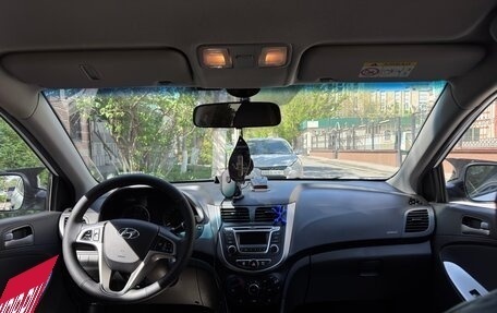 Hyundai Solaris II рестайлинг, 2014 год, 1 040 000 рублей, 8 фотография
