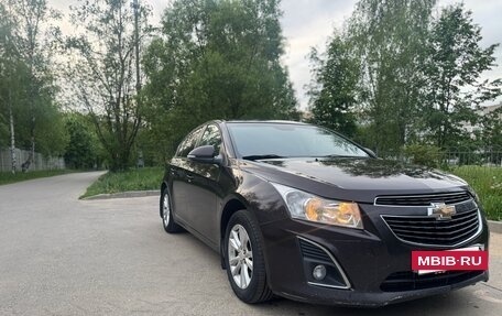 Chevrolet Cruze II, 2014 год, 880 000 рублей, 6 фотография