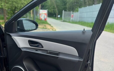 Chevrolet Cruze II, 2014 год, 880 000 рублей, 13 фотография