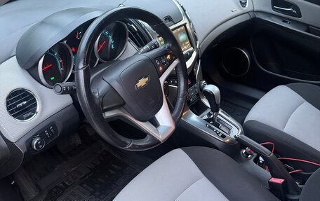 Chevrolet Cruze II, 2014 год, 880 000 рублей, 20 фотография