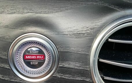Mercedes-Benz E-Класс, 2019 год, 4 260 000 рублей, 23 фотография