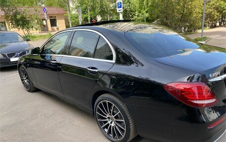 Mercedes-Benz E-Класс, 2019 год, 4 260 000 рублей, 33 фотография