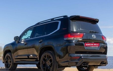 Toyota Land Cruiser 200, 2013 год, 5 100 000 рублей, 2 фотография