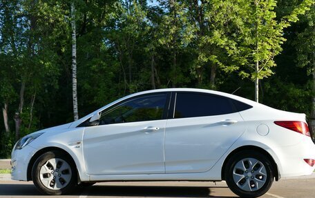 Hyundai Solaris II рестайлинг, 2015 год, 1 100 000 рублей, 4 фотография