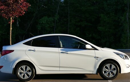 Hyundai Solaris II рестайлинг, 2015 год, 1 100 000 рублей, 8 фотография