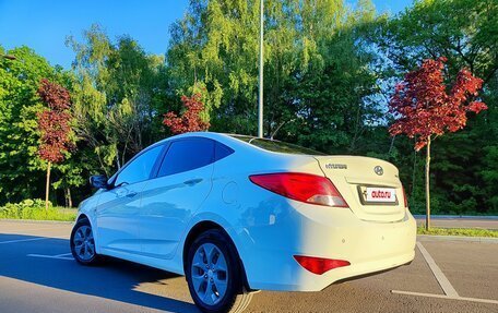 Hyundai Solaris II рестайлинг, 2015 год, 1 100 000 рублей, 22 фотография
