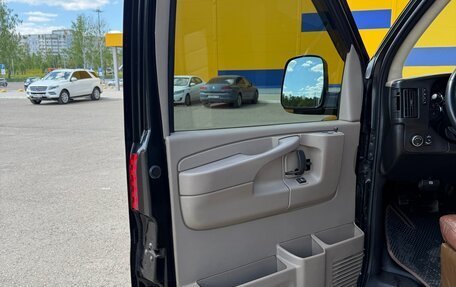 Chevrolet Express II, 2010 год, 3 299 000 рублей, 9 фотография