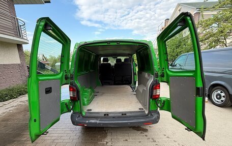 Volkswagen Transporter T5 рестайлинг, 2011 год, 1 300 000 рублей, 6 фотография