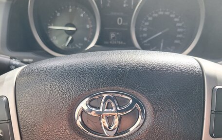 Toyota Land Cruiser 200, 2012 год, 3 499 000 рублей, 5 фотография