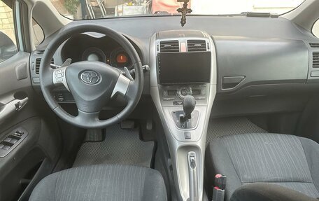 Toyota Auris II, 2008 год, 830 000 рублей, 13 фотография