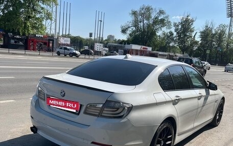 BMW 5 серия, 2013 год, 1 600 000 рублей, 3 фотография