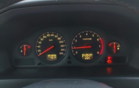 Volvo S60 III, 2001 год, 370 000 рублей, 9 фотография