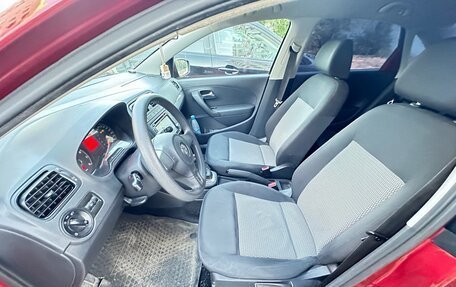 Volkswagen Polo VI (EU Market), 2011 год, 1 000 000 рублей, 3 фотография