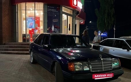 Mercedes-Benz E-Класс, 1992 год, 280 000 рублей, 9 фотография