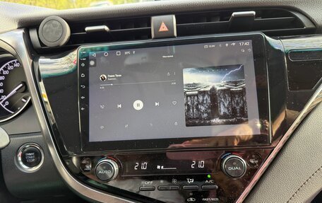 Toyota Camry, 2019 год, 3 250 000 рублей, 18 фотография