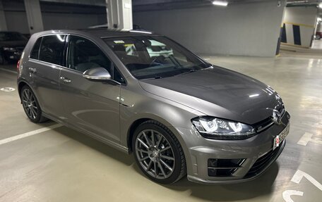 Volkswagen Golf R VII, 2016 год, 3 900 000 рублей, 3 фотография
