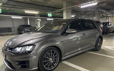 Volkswagen Golf R VII, 2016 год, 3 900 000 рублей, 2 фотография