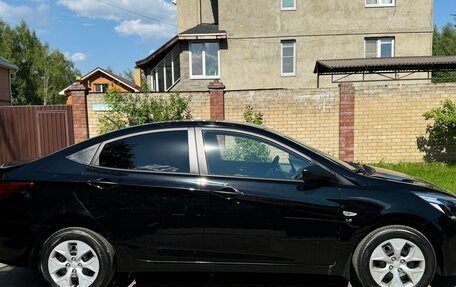 Hyundai Solaris II рестайлинг, 2015 год, 1 170 000 рублей, 7 фотография
