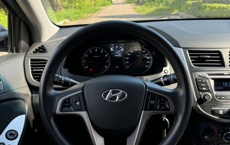 Hyundai Solaris II рестайлинг, 2015 год, 1 170 000 рублей, 13 фотография