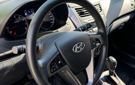 Hyundai Solaris II рестайлинг, 2015 год, 1 170 000 рублей, 9 фотография