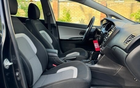KIA cee'd III, 2013 год, 1 290 000 рублей, 17 фотография