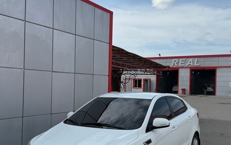 KIA Rio III рестайлинг, 2016 год, 825 000 рублей, 1 фотография