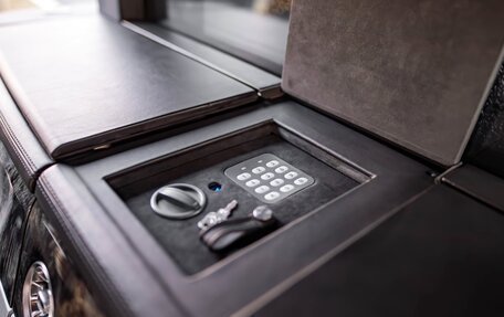 Mercedes-Benz V-Класс, 2016 год, 7 700 000 рублей, 9 фотография