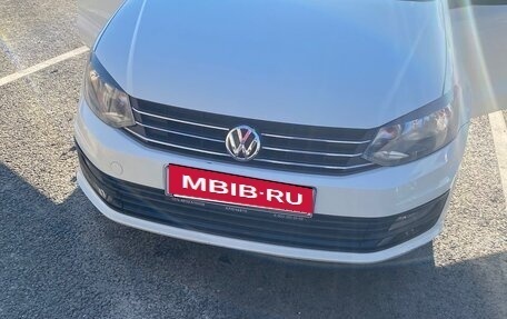 Volkswagen Polo VI (EU Market), 2017 год, 750 000 рублей, 2 фотография