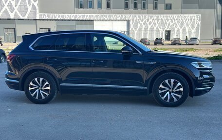 Volkswagen Touareg III, 2021 год, 5 790 000 рублей, 3 фотография