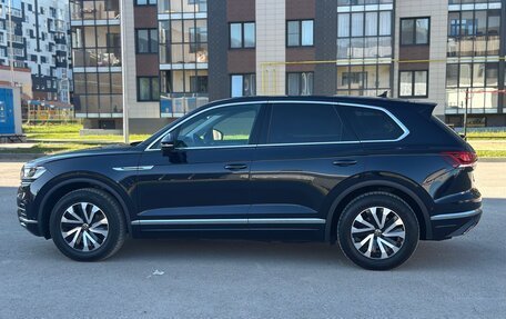 Volkswagen Touareg III, 2021 год, 5 790 000 рублей, 4 фотография