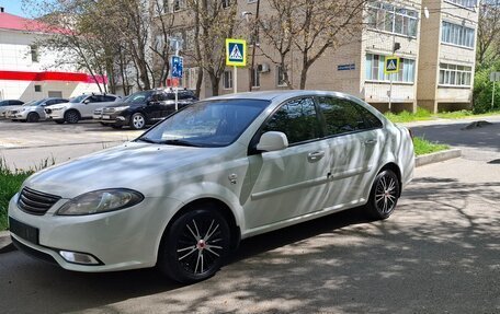 Daewoo Gentra II, 2014 год, 750 000 рублей, 3 фотография