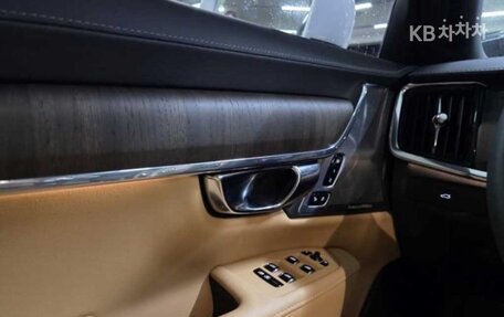 Volvo S90 II рестайлинг, 2024 год, 6 790 000 рублей, 13 фотография