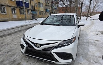 Toyota Camry, 2020 год, 1 200 000 рублей, 1 фотография